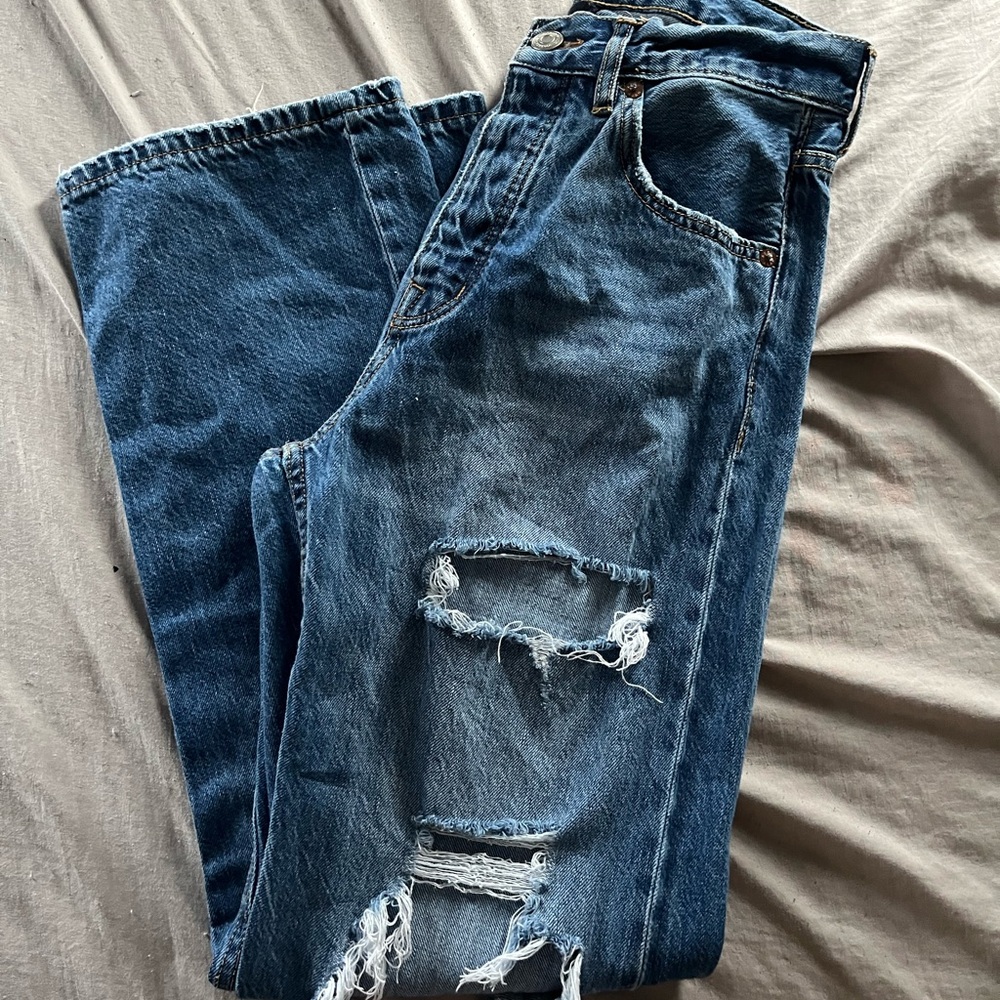 90s baggy jeans